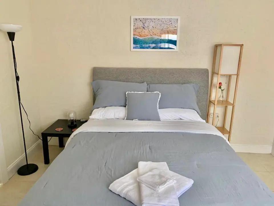 Private Rooms Close To Miami Airport - Free Parking - 01 Exterior foto
